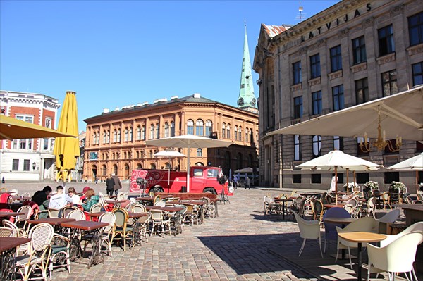 094-Домская площадь